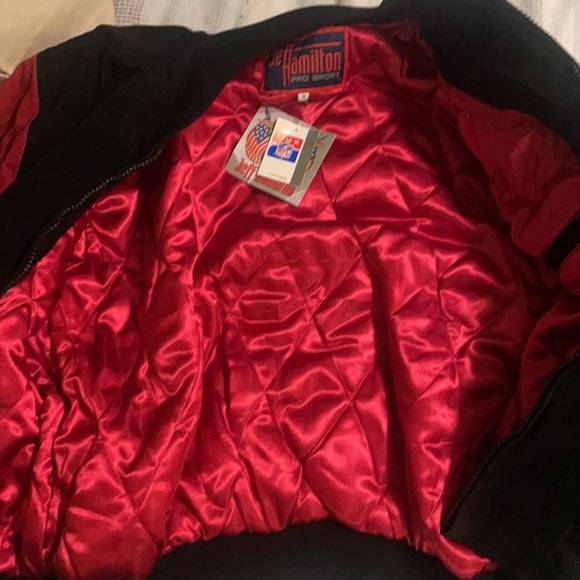 Genuine 49ers suede Jacket with original tags and red interior. - Picture 3 of 4